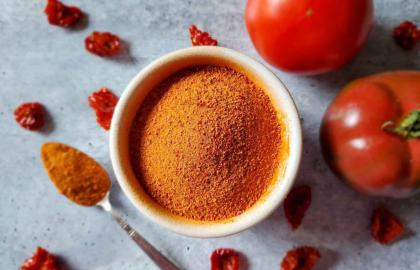 টমেটো পাউডার (Tomato Powder): Natural Flavor, Skin Glow ও Healthy Cooking-এর জন্য একটি অসাধারণ উপাদান